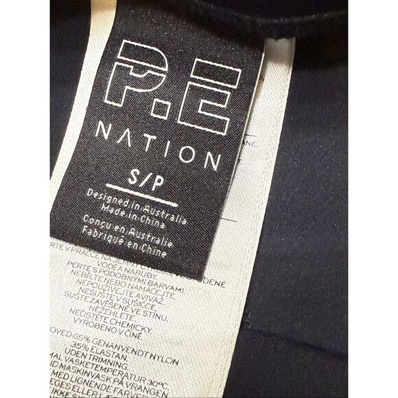 P.E. Nation Women's Daze High Rise Drawstring Workout Leggings Black Small - Picture 8 of 9